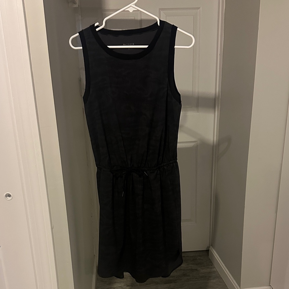 Athleta Charcoal Sleeveless Midi Dress